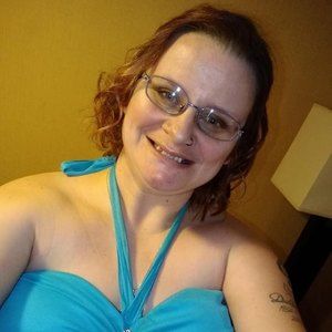 Meet your Posher, Carla